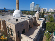 الدعاء لأطفال غزة والأبرياء في مسجد حسن بك بمدينة يافا